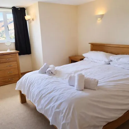 View, Stunning Views Over Lake, Ideal Romantic Break Casa de Férias *